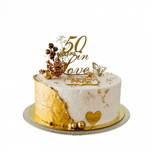 Elegant 23ct gold cake with white chocolate drip – Get Caked by Lisa