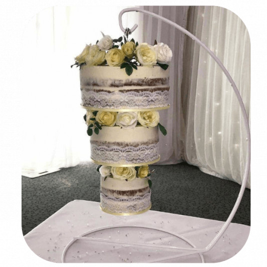 Amazon.com: Opulent Treasures Chandelier Round Cake Plate Stands (Set of  3), : Home & Kitchen