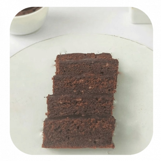 Shop for Fresh Creamy Chocolate Onam Special Cake online - Munger