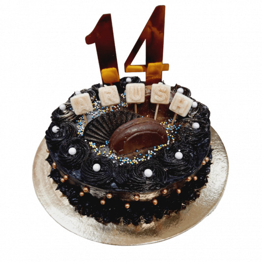 20 Black Cakes That Tastes as Good as it Looks : Black Birthday Cake for 14th  Birthday