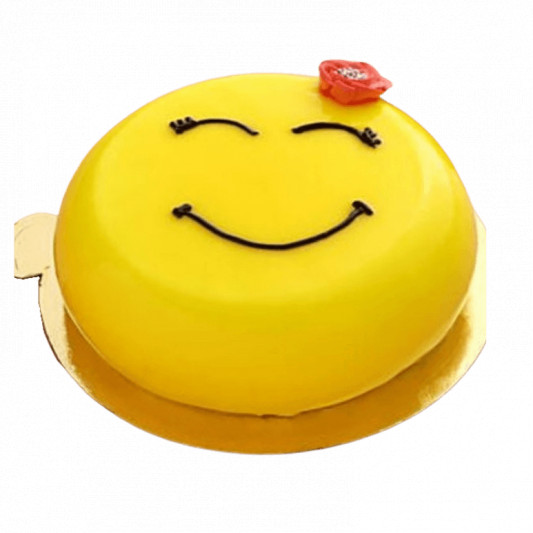Send cute smiley cake online by GiftJaipur in Rajasthan